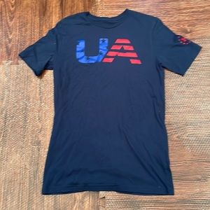 Under Armour HeatGear Men’s Small T-Shirt